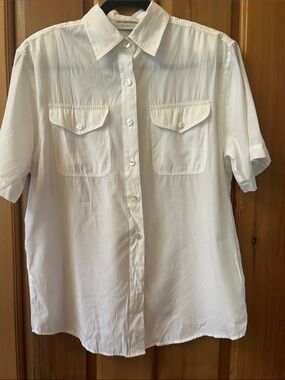 Taylor & Henry Casuals White Short Sleeve Button-Up